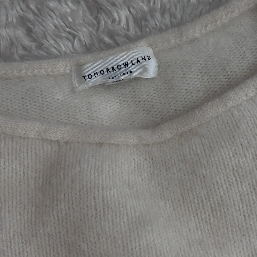 Tomorrowland Womens Small Brushed Cashmere Flared Sleeve Cream Crewneck Sweater